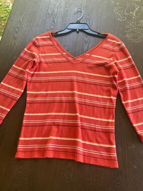 St. John's Bay Red V-Neck Long Sleeve Striped Tee